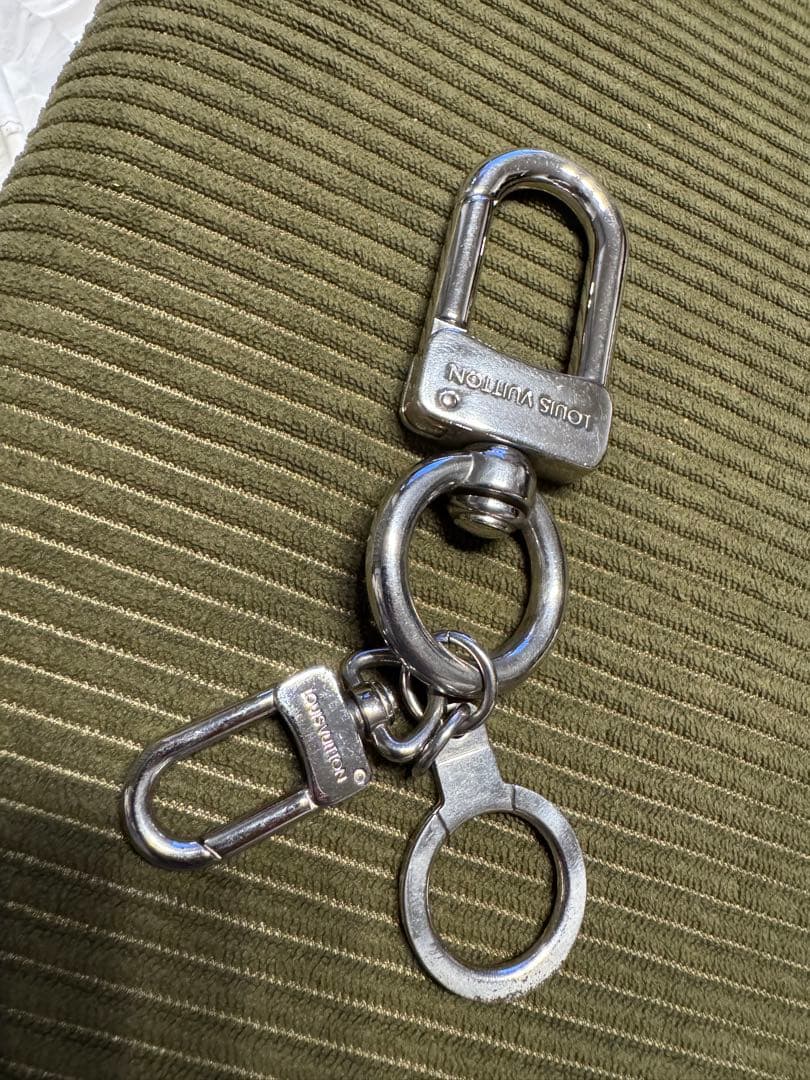 Louis Vuitton キーホルダー・キーリング シルバー 楽天市場】ルイヴィトン キーホルダー キーリング シルバー 金属素材