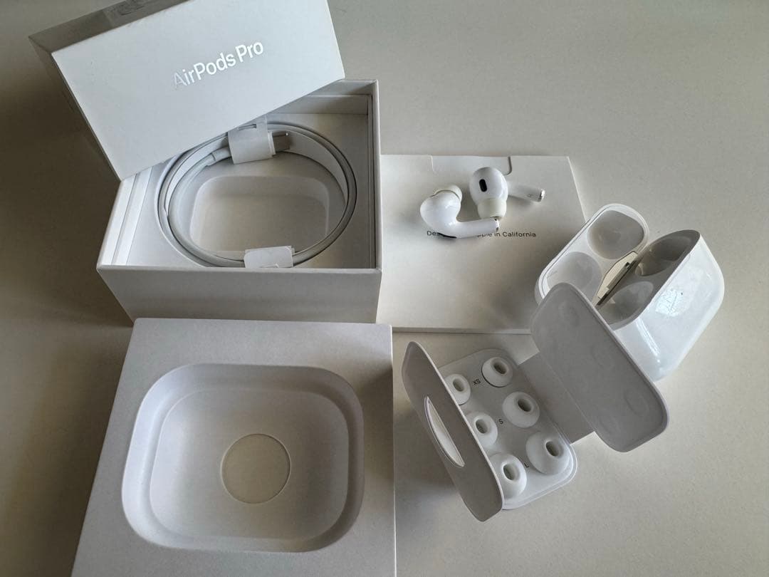 イヤホン airpods pro 2 lightning 楽天市場】AirPods Pro 第2世代 (Lightning) 新品未使用【片耳 左耳 右