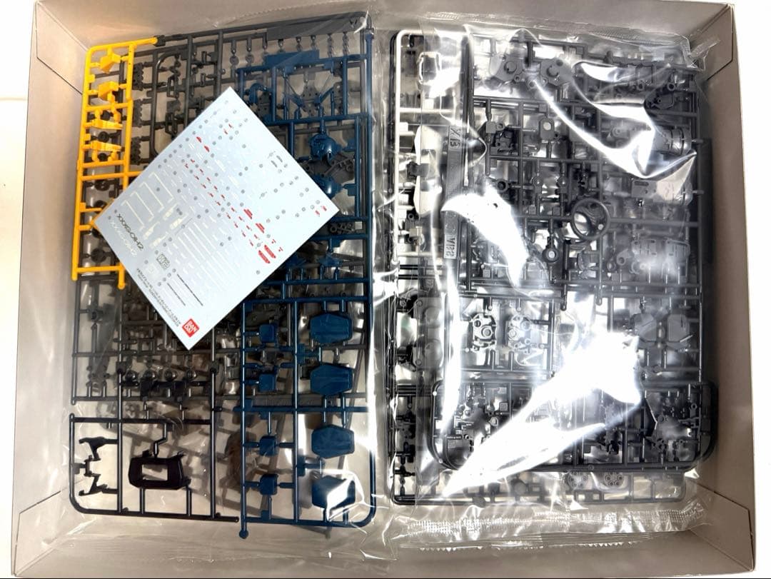 プレバン限定】MG1/100 ガンダムヘビーアームズ改 EW版 未組立 - メルカリ