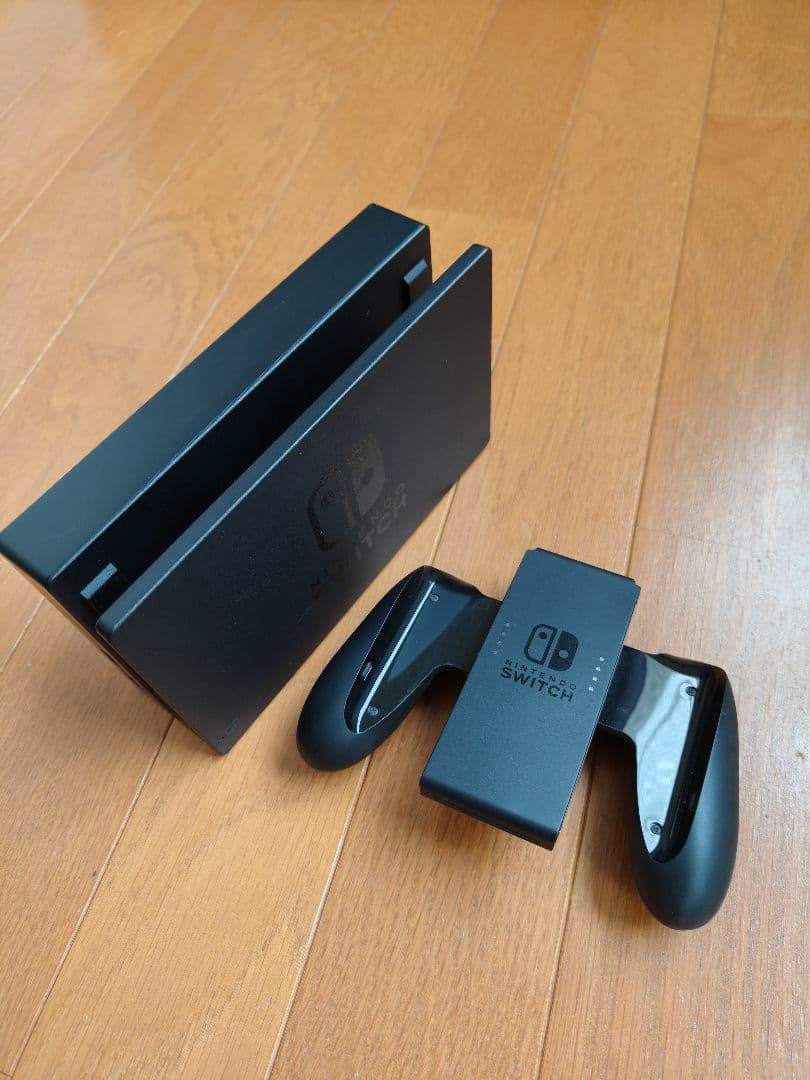 プロコン＆SD128GB付】Switch本体 初期型 すぐ遊べるセット - メルカリ