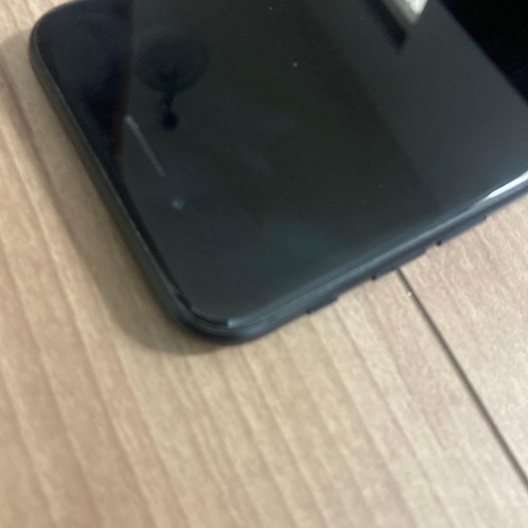 iPhoneSE第2世代64GBブラック SIMロックなし SIMフリーの通販はau PAY