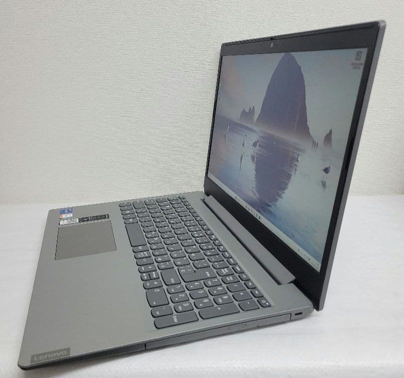 Lenovo 2022 Win11 Corei7 メモリ8GB/SSD512GB Lenovo 2022 Win11