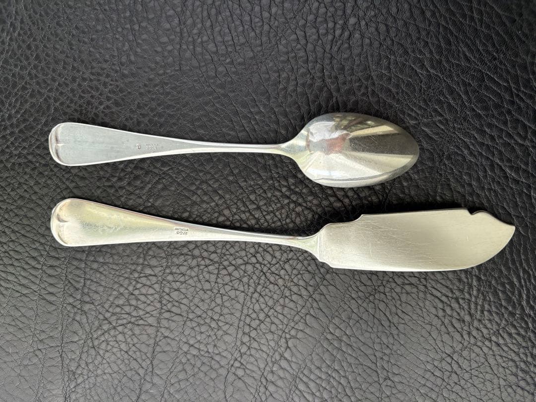 純銀／スターリング お花のブライトカット バターナイフとスプーン