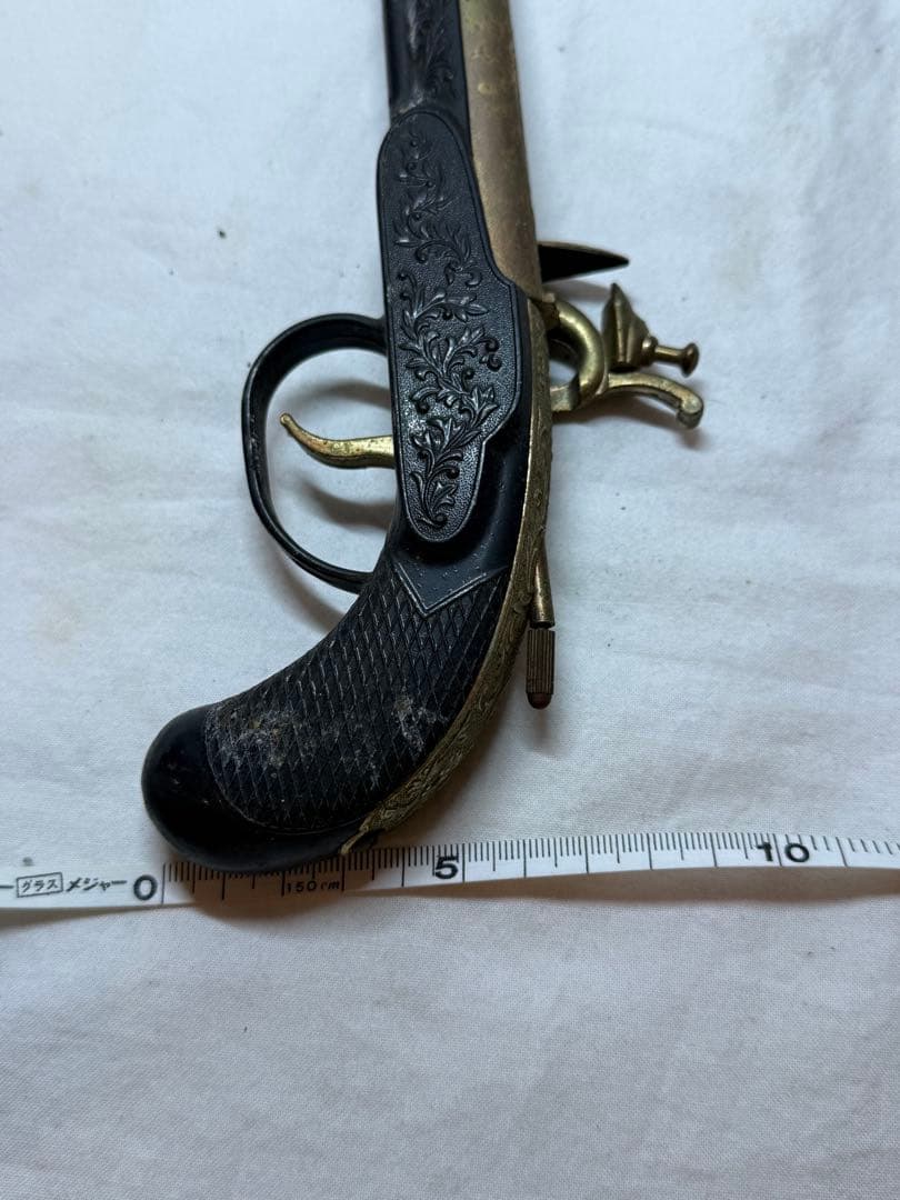 西郷隆盛像 置物 昭和レトロ 火縄銃 モデルガン 置物 - メルカリ