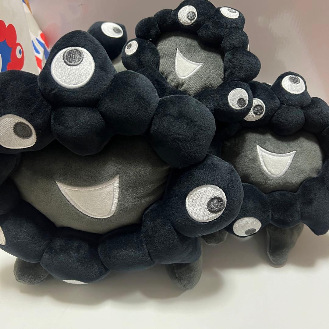 黒ミャクの這い型ぬいぐるみ【S・M・Lサイズ】の3点セット 新品タグ付き】黒ミャクミャク 這い型 ぬいぐるみ S M L 3体セット