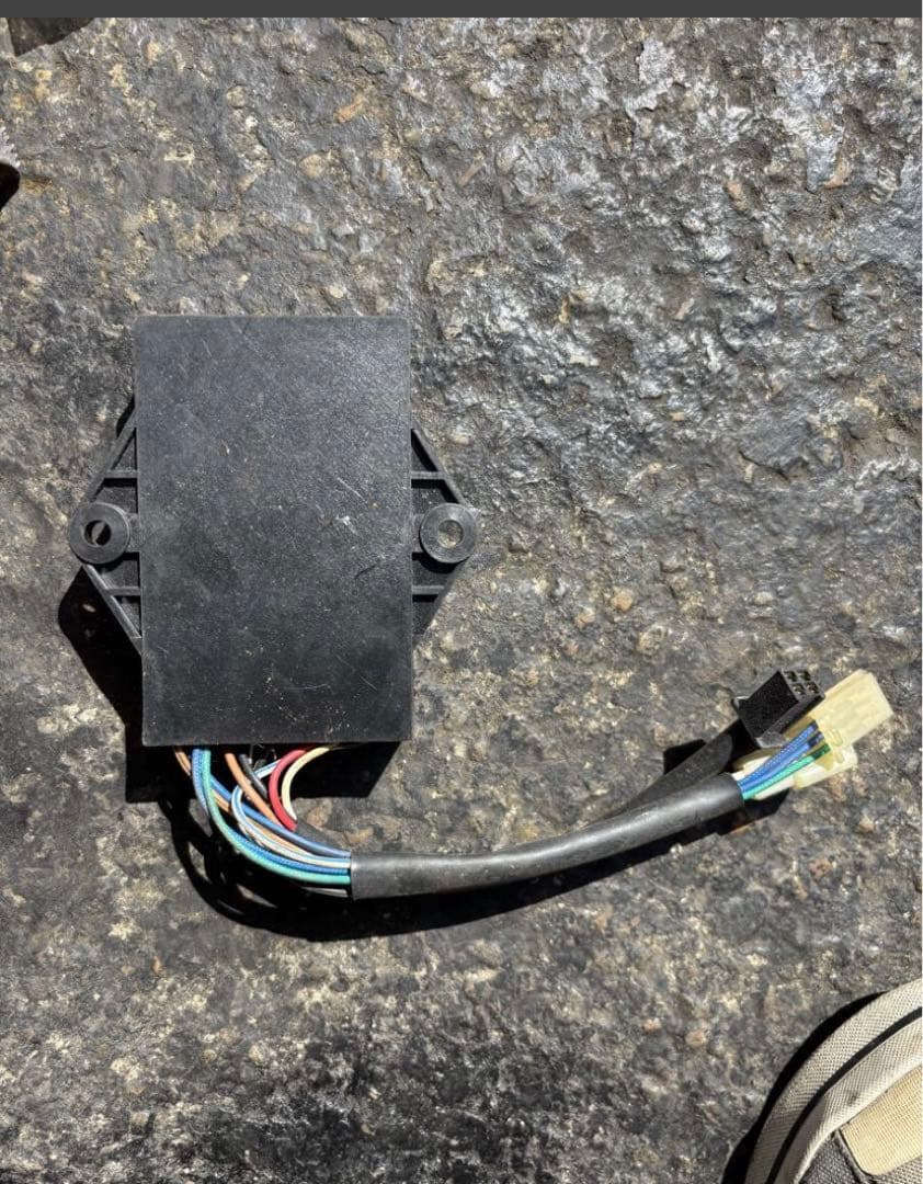 RGV250 VJ21A CDI コントロールユニット J型 88 - メルカリ