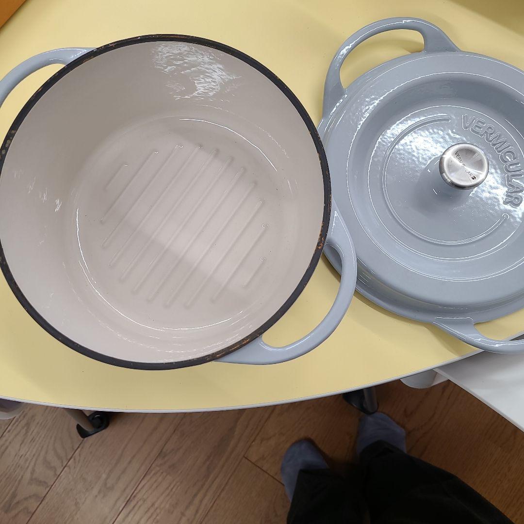 VERMICULAR グレー ホーロー鍋 大きめ - メルカリ