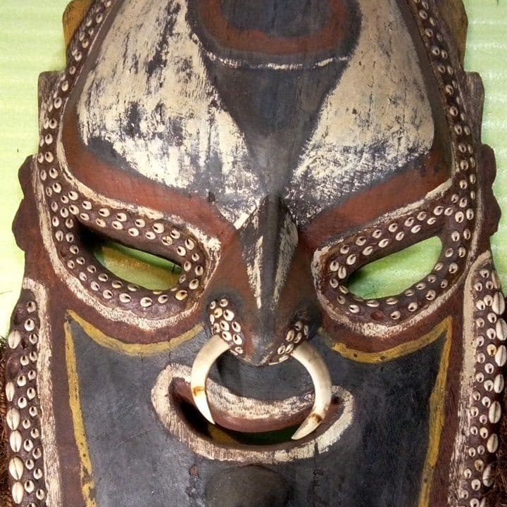 パプアニューギニア お面 マスク 木製 木彫り 壁掛け 置物 インテリア