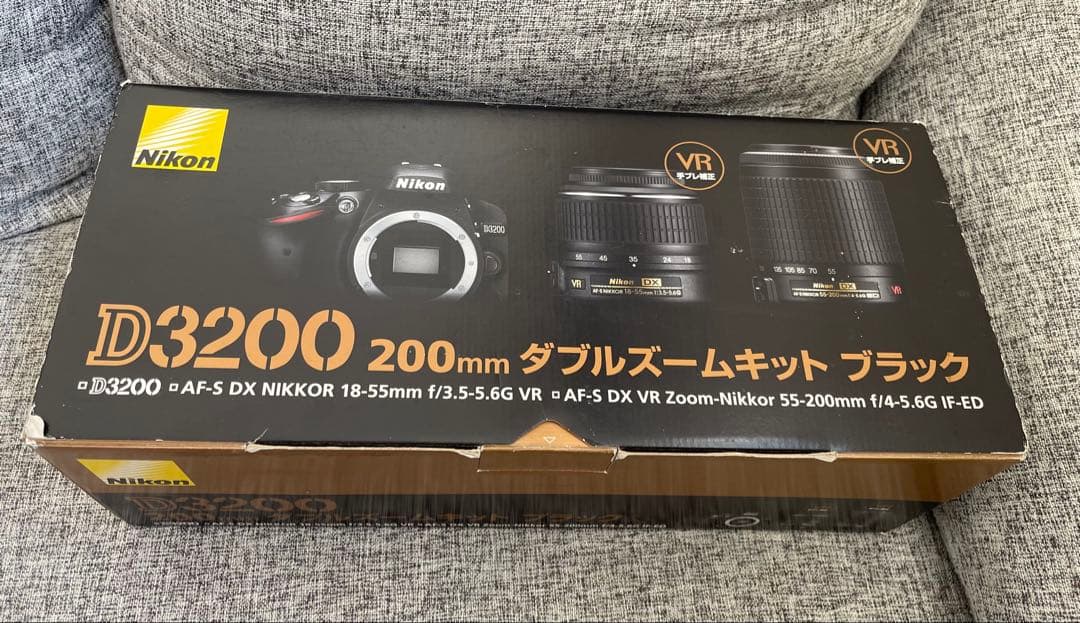 Nikon D3200 ダブルズームキット ブラック ニコン D3200 200mm ダブルズームキット [ブラック] 価格比較 - 価格.com