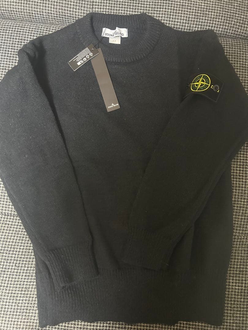 Stone Island 黒 クルーネックセーター 新品タグ付き - メルカリ