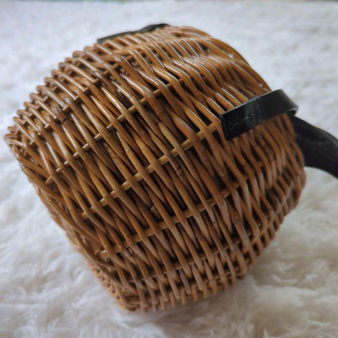 美品 バグマティ アラログ丸型バッグ カゴバッグ バスケット 本革使い