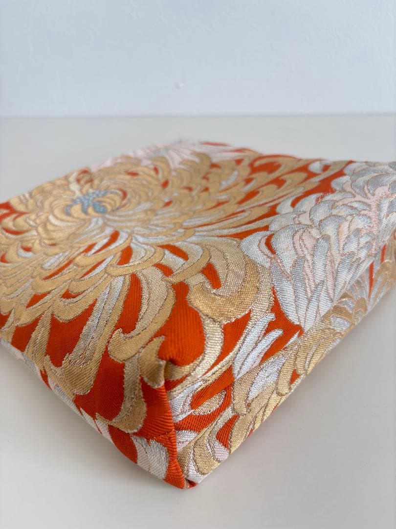 帯リメイク ショルダーバッグ｜ジッパー付きで安心｜赤×金の華やかな