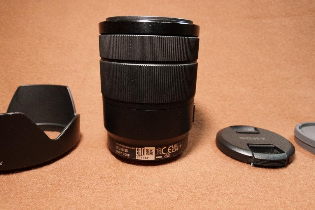 SONY 18-135mm F3.5-5.6 OSS ソニー Eマウント