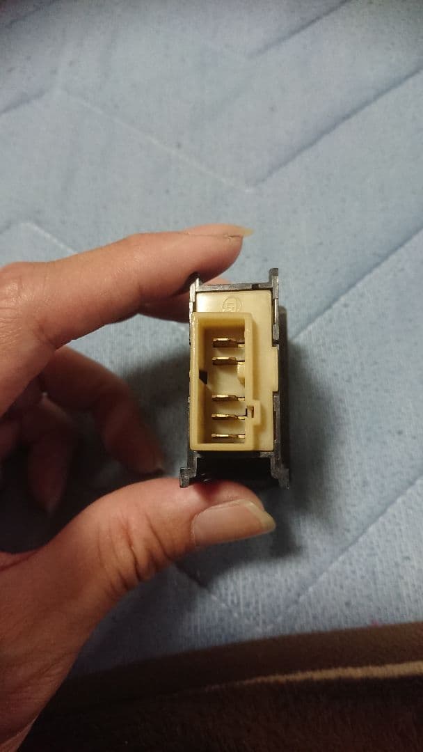スープラ 70 リア デフォッガースイッチ JZA70 GA70 MA70 - メルカリ