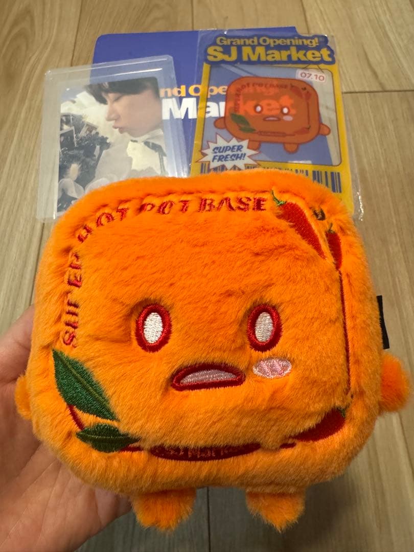 SJMarket 限定キーホルダー/ヒチョル新品 - メルカリ