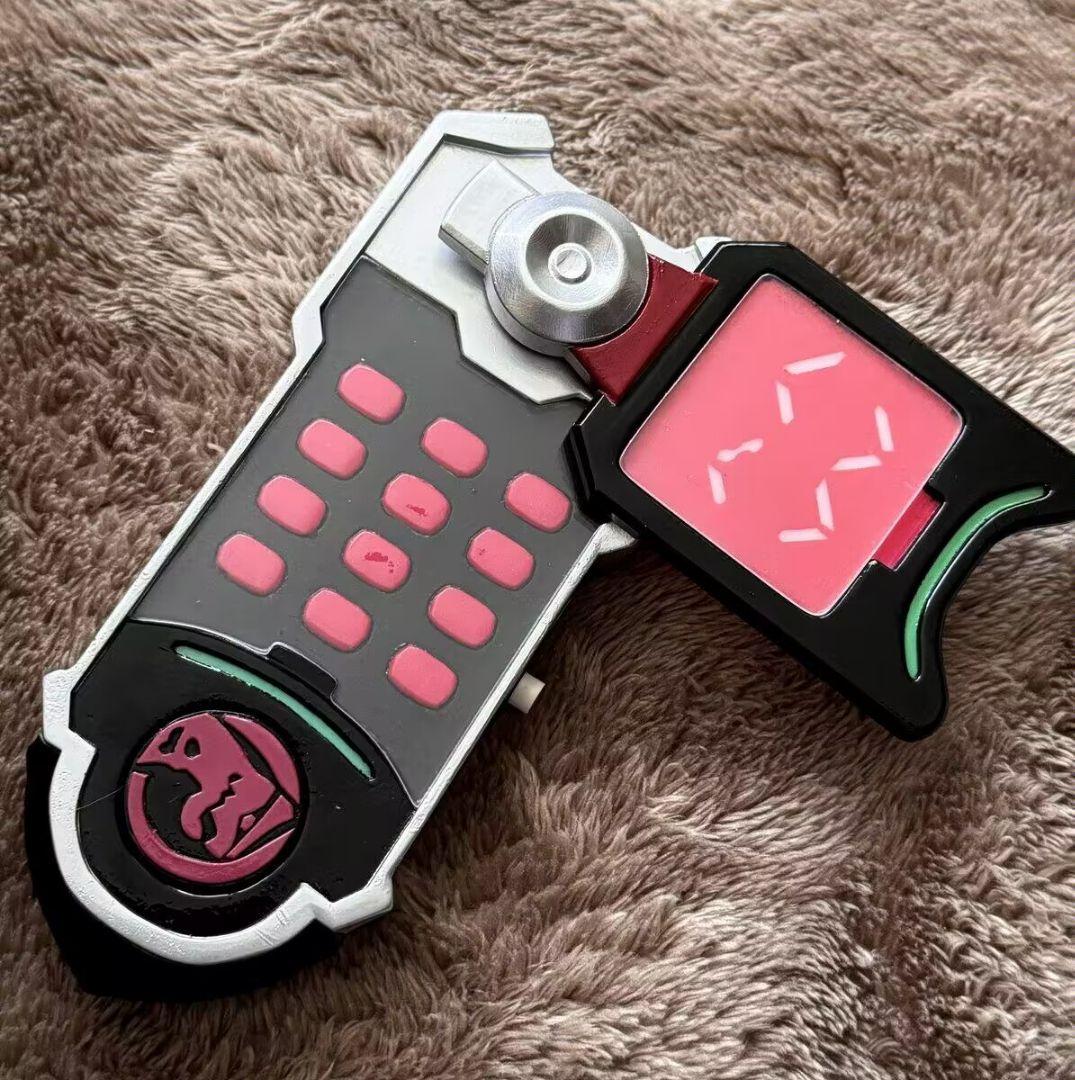 にじさんじ所属 佐伯イッテツさん の「デバイス」コスプレ用道具 発光