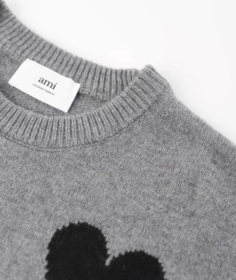 AMI PARIS グレー ニット セーター ハート刺繍 MM - メルカリ