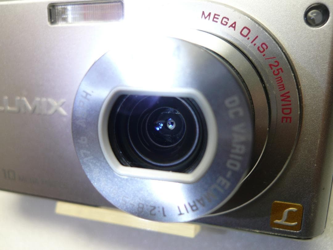 LUMIX☆DMC-FX35⚠️必読有⭕️安心の実働品☆光学4倍☆1010万画素