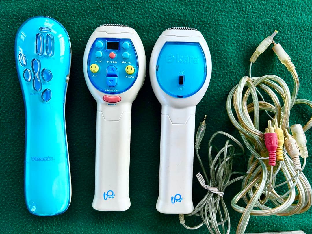 大量カートリッジ付き】e-karaイーカラマイク3本&カートリッジ18本