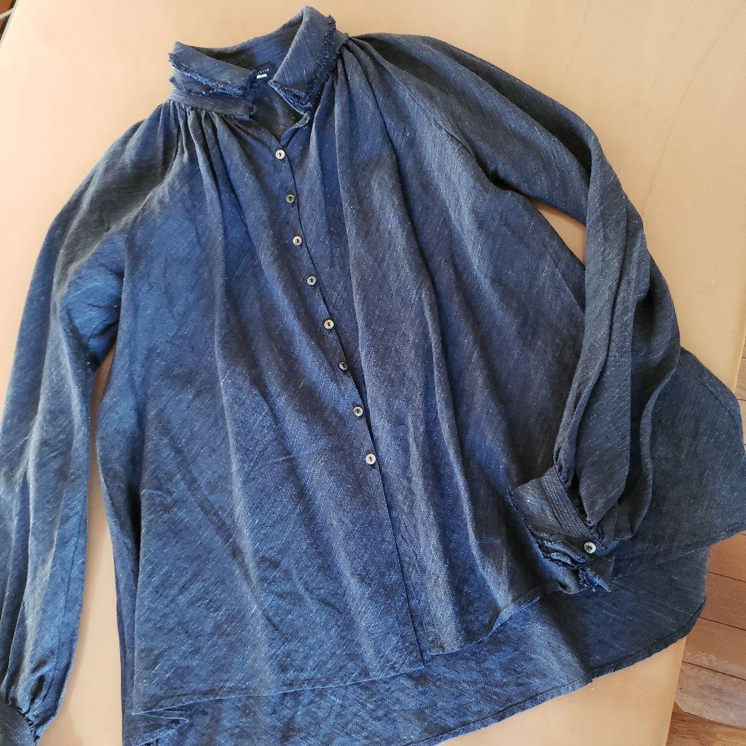 超美品　yunahica 　麻100％　ブラウス