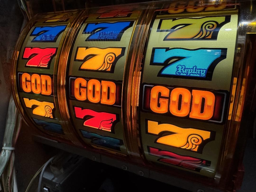 【ご自宅まで送料無料‼️】ミリオンゴッド　ミズホ　4号機