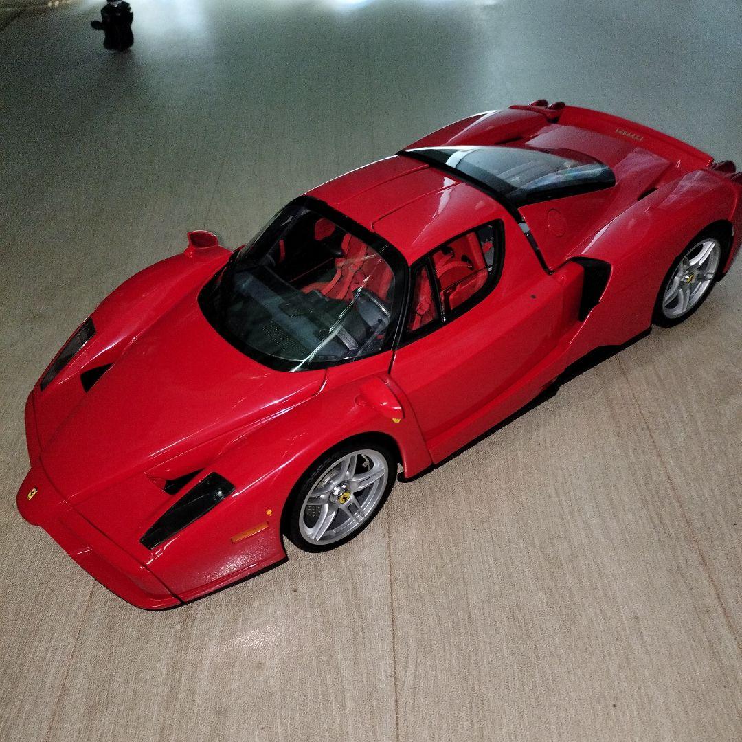 k*e様 ディアゴスティーニ エンツォ フェラーリ 1/10スケール 完成品 10分の1 エンツォ フェラーリ を作る…デアゴスティーニ | レスポンス