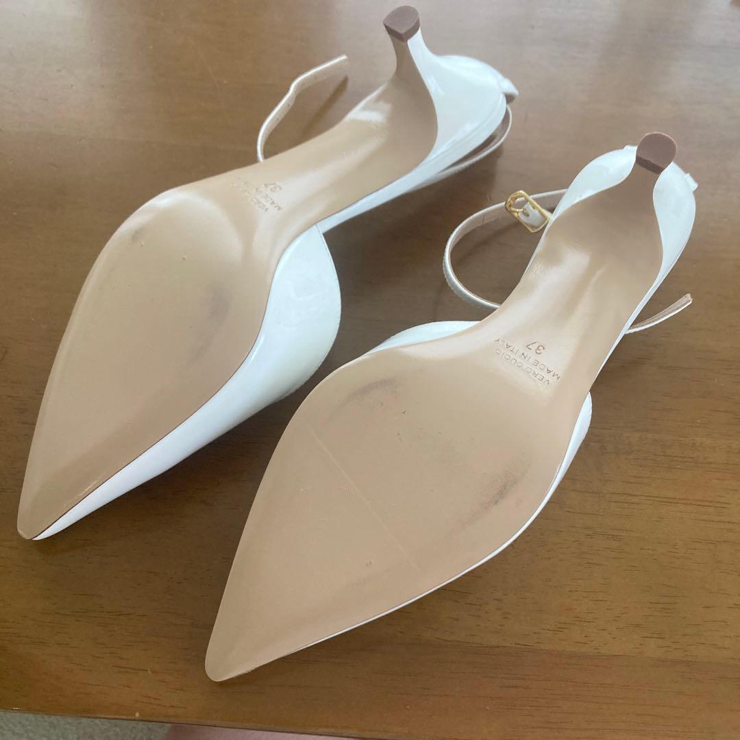 お値下げしました！！NEBULONI パテント アンクルストラップ パンプス