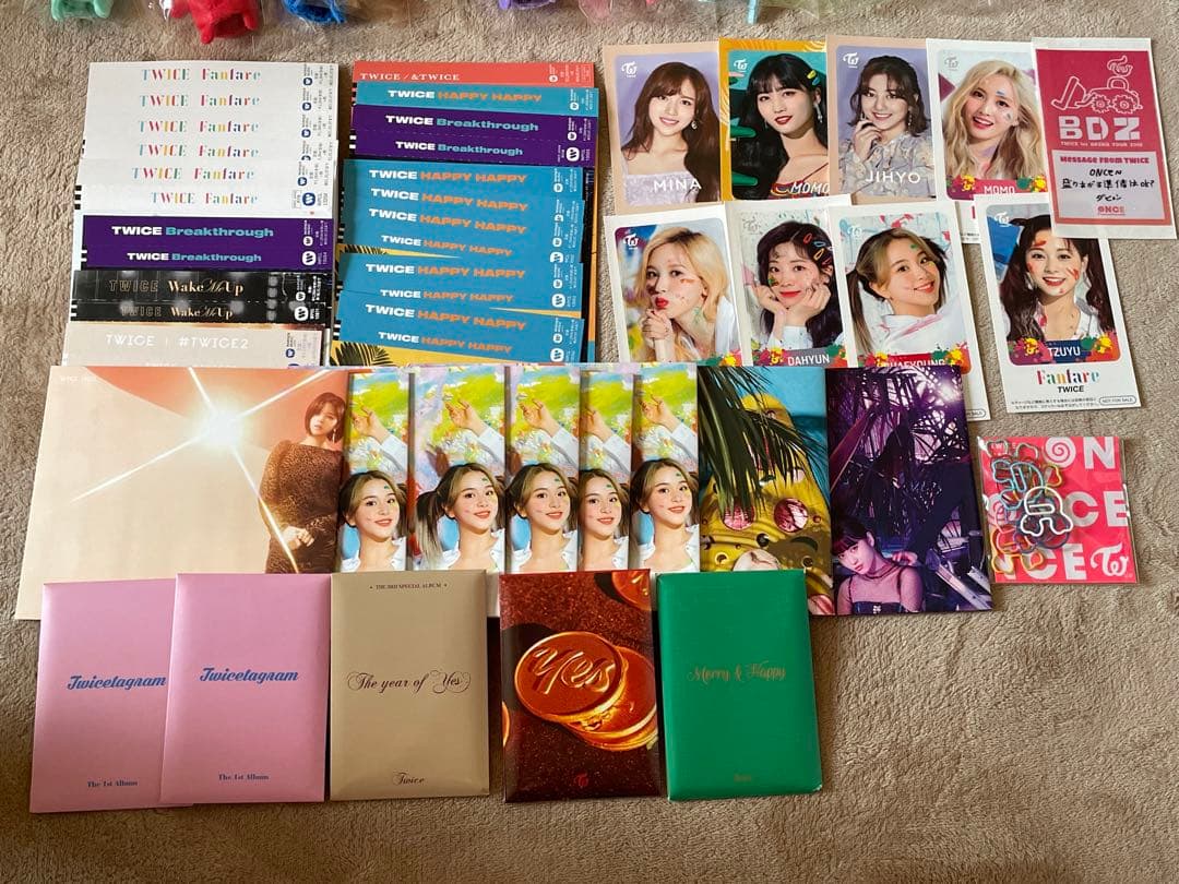 twice 公式グッズ まとめて 2017〜お値下げです - メルカリ