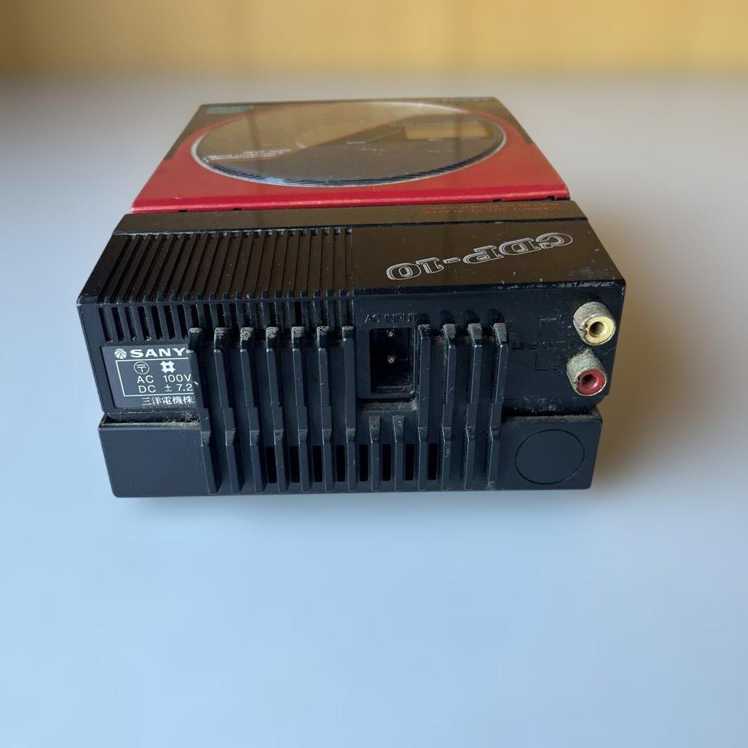 sanyo cdp-10 コンパクト CDプレーヤー 通電確認のみ ジャンク扱い