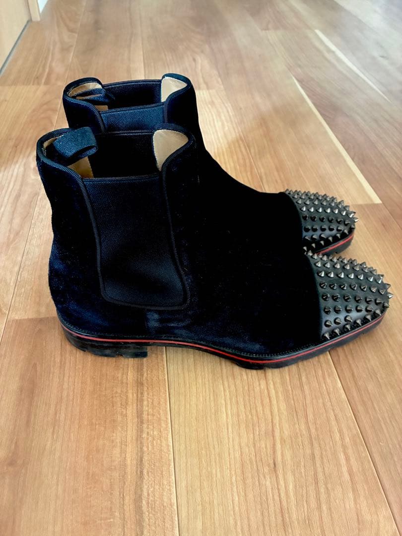 数回着用のみ 美品 Christian Louboutin チェルシーブーツ - メルカリ