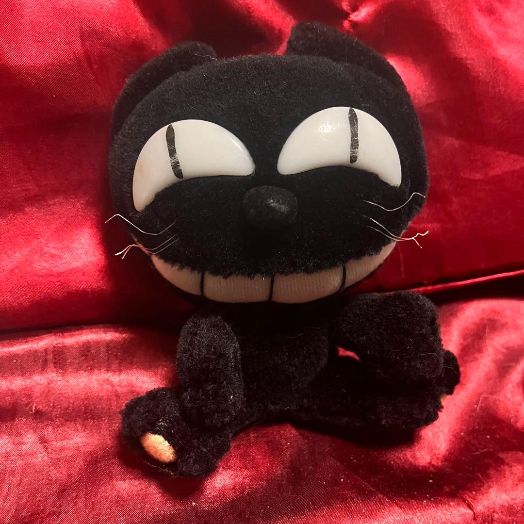 クロネコヤマト 旧デザイン黒猫白猫2匹 宅急便トラックBOX付 非売品