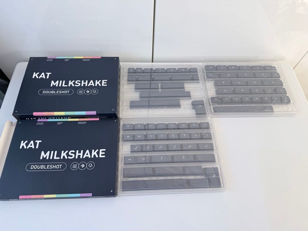 KAT Milkshake Keycaps Dark フルセット【未使用新品】 - メルカリ