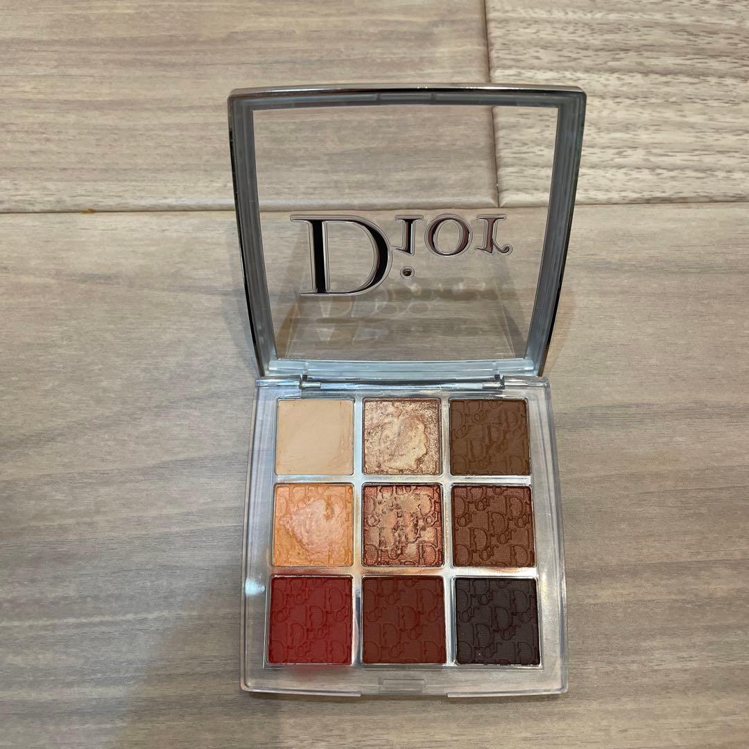 Dior アイシャドウパレット 9色入り - メルカリ