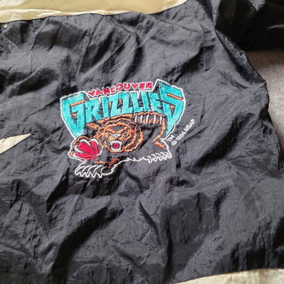 入手困難90sNBAバンクーバーグリズリーズナイロンジャケット刺繍ロゴ短