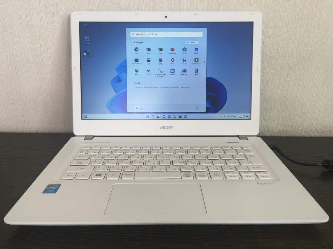 エイサー V3-371 13.3インチ 超薄・軽量・コンパクトノートパソコン