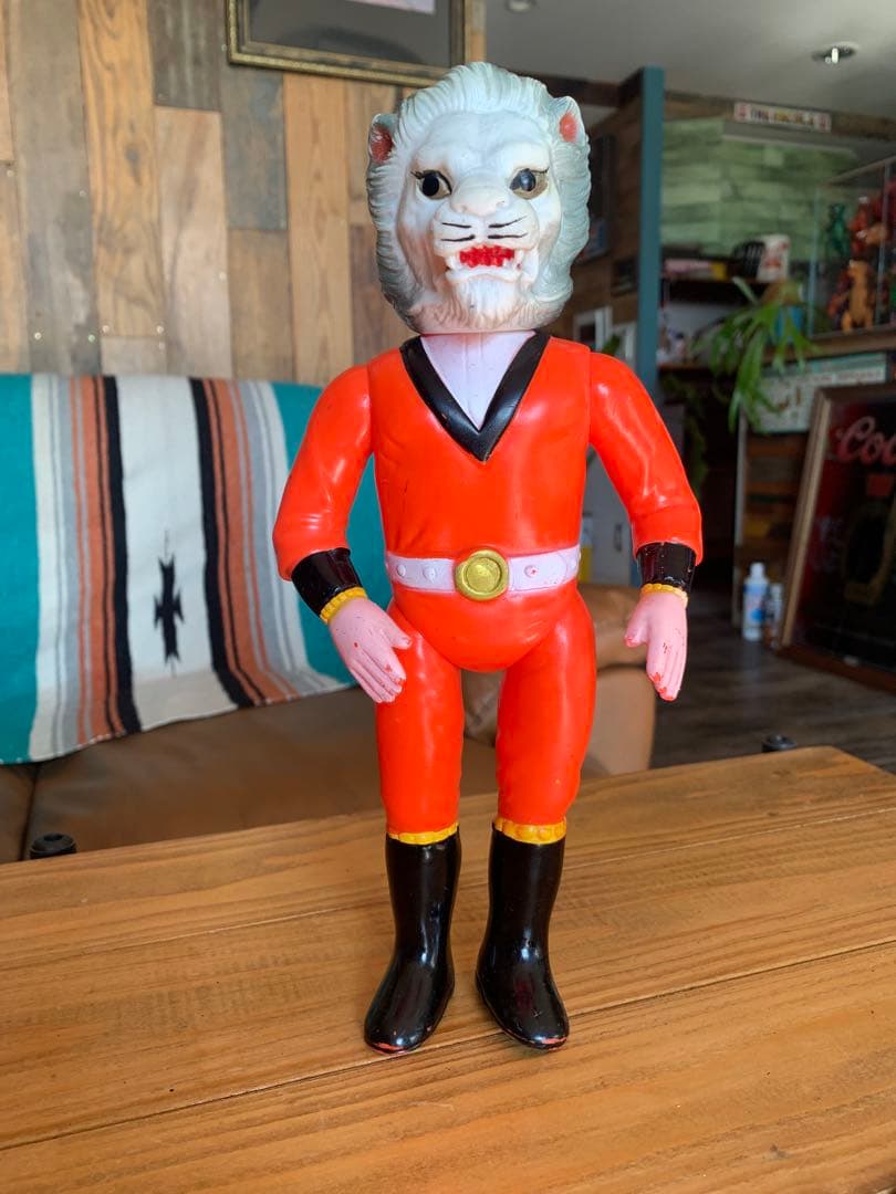 無版権ソフビ　ライオン丸風　当時物 昭和レトロ 快傑ライオン丸 ソフビ 当時物 無版権 - メルカリ