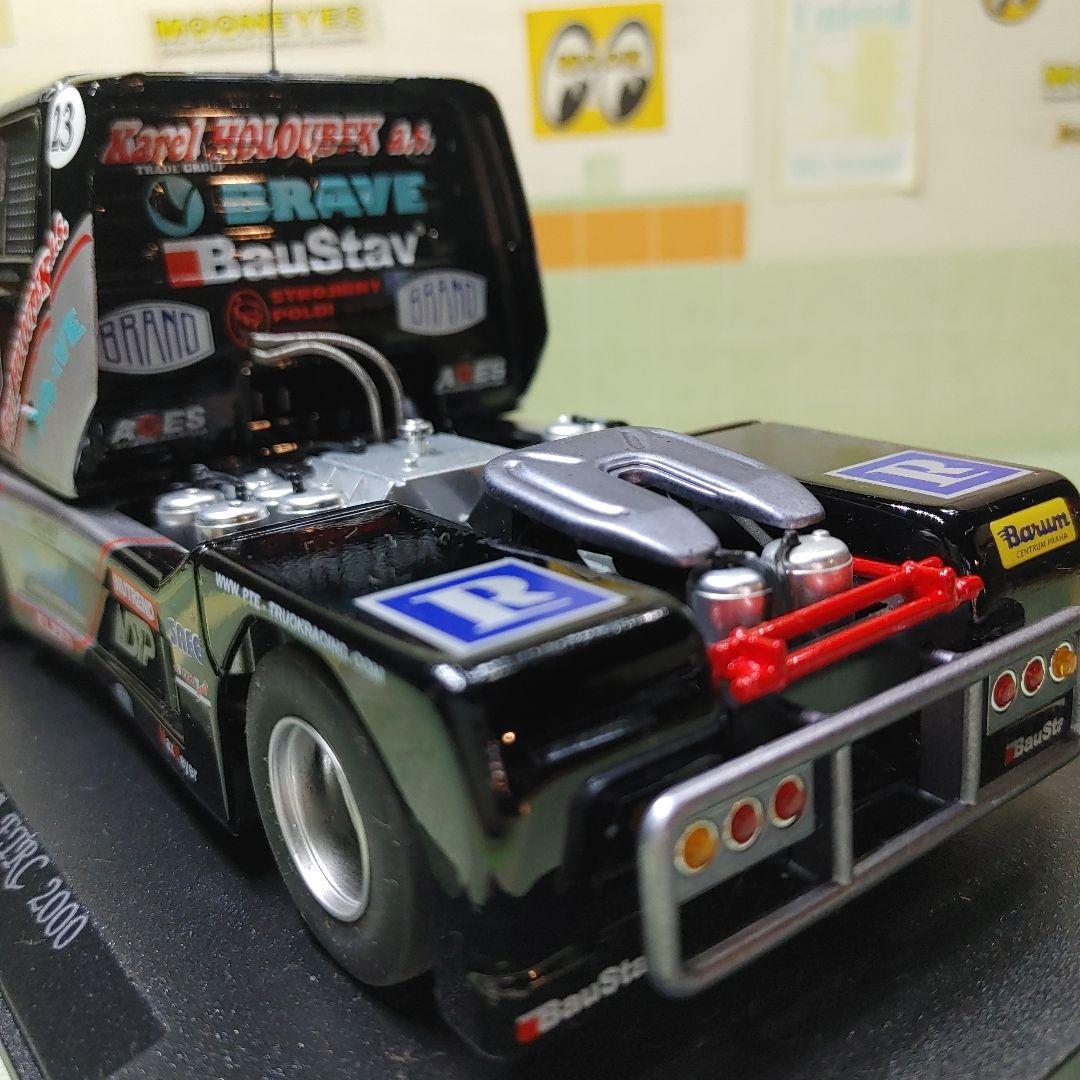 SIU SL 250スロットカー1/32（ミラー無し）