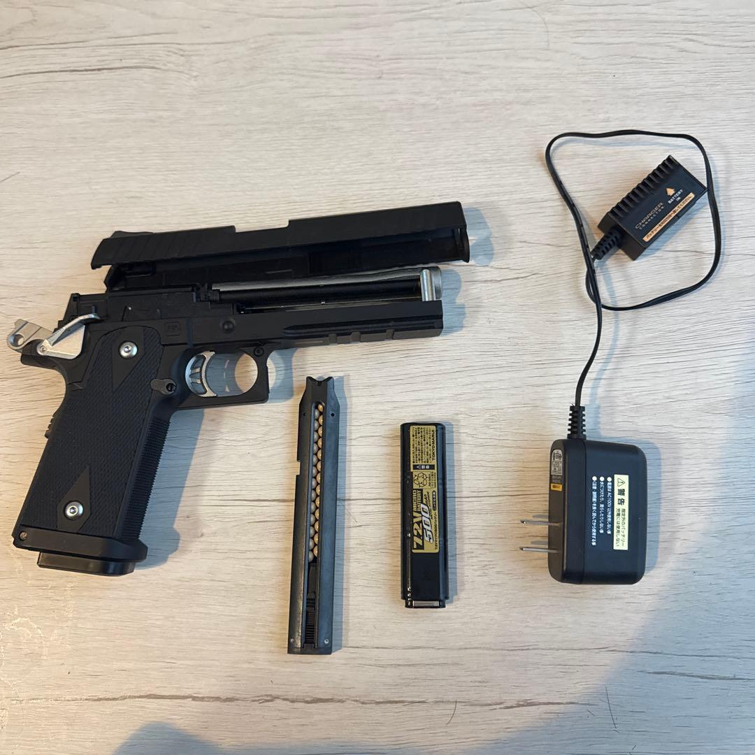 東京マルイ製 ハイキャパE 電動ハンドガンです。 フルオート