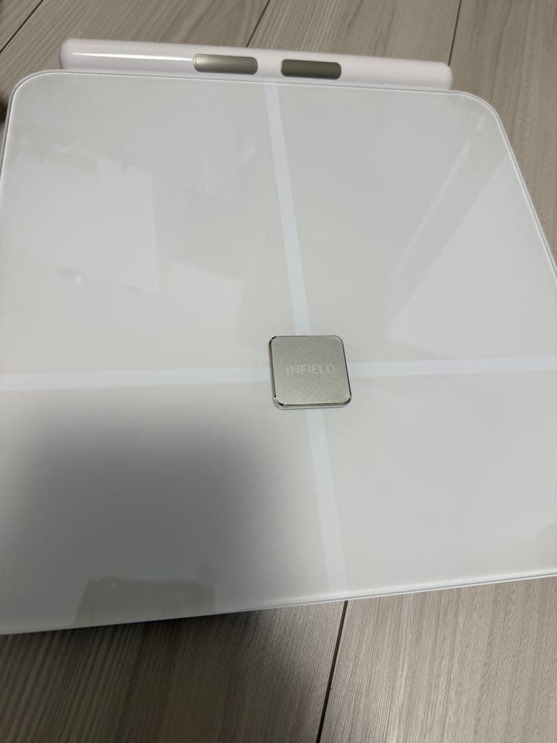 INFIELD AI体組成計 プレミアム Amazon.co.jp: 体重計 AI×体組成計プレミアム-ジムレベルの44項目全身