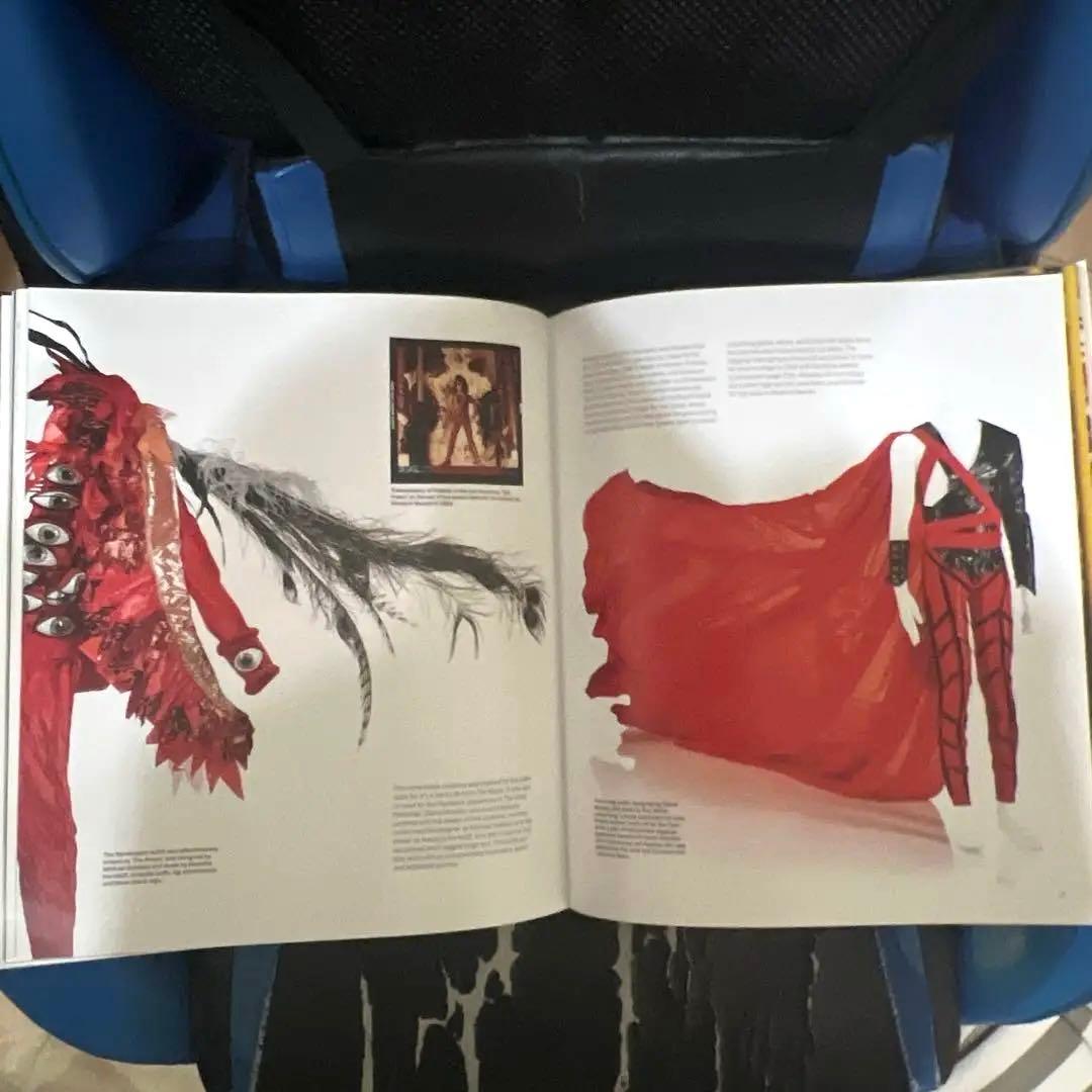 フレディ・マーキュリー遺品オークションカタログ Sotheby's