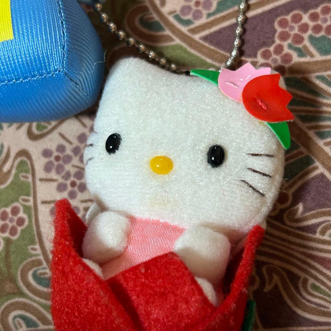 激レア】ハローキティ お花 チューリップ キーホルダー キティちゃん