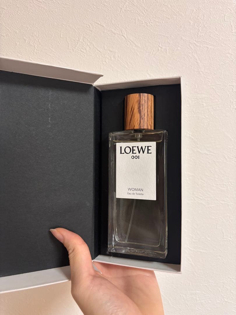LOEWE 001 100ml 香水 LOEWE 001 WOMAN 100ml 香水 楽天市場】LOEWE ロエベ 001 ウーマン