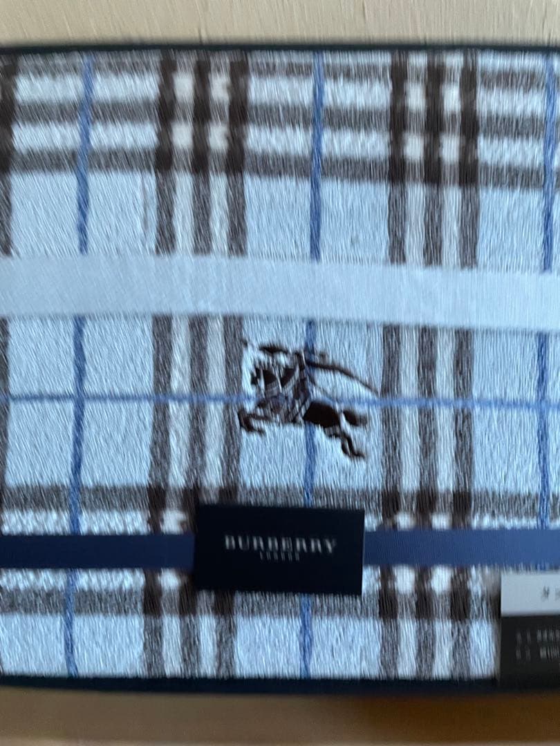 ★★★Burberry チェック柄 タオルケット 140x190cm 新品BURBERRY チェック柄 タオルケット 2枚セット 140x190cm - メルカリ