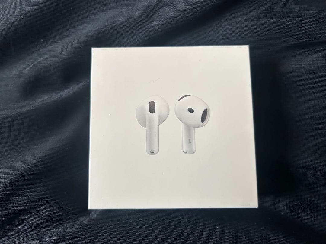 新品未開封 AirPods 4 （ノイズキャンセリング非搭載モデル） 新品未開封] AirPods 4 アクティブノイズキャンセリング機能搭載