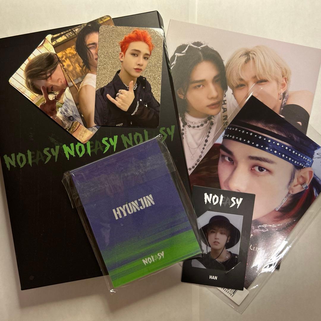 STRAY KIDS NOEASY ポスター&フォトカード付き Stray Kids Noeasy [A ver] 2nd Album+Folded Poster(Random)+Love