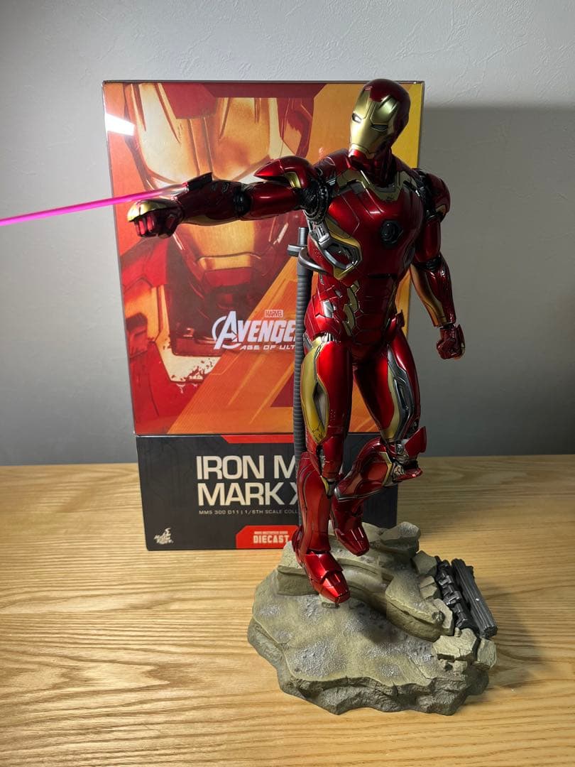 コ*ウ様 ホットトイズ アイアンマン・マーク45 ダイキャストの通販は