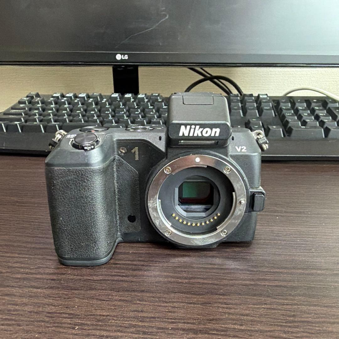 y*o様 【動作未確認】Nikon1 V2モデル - メルカリ