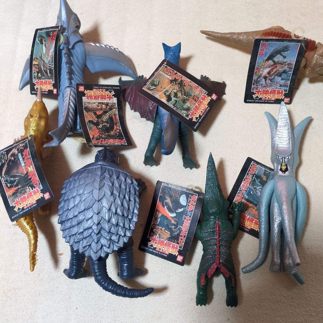 バンダイ 大怪獣ガメラ 大映怪獣 強いぞガメラ 復活大結集BOX - メルカリ