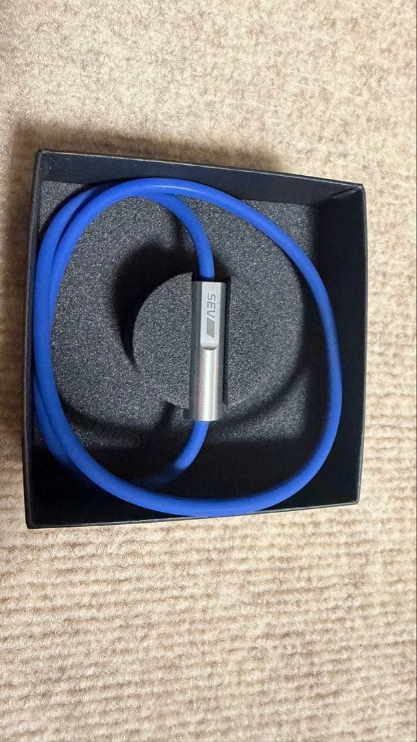 SEV Looper PD8 M ネックレス 青 - メルカリ