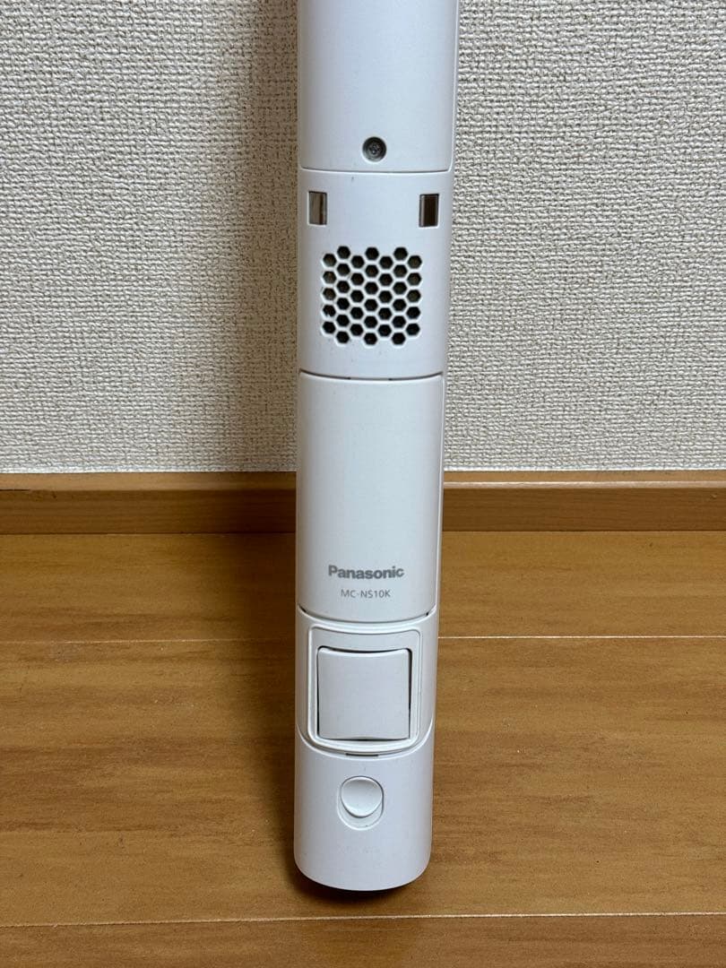 Panasonic コードレス 掃除機 MC-NS10K 22年製 - メルカリ